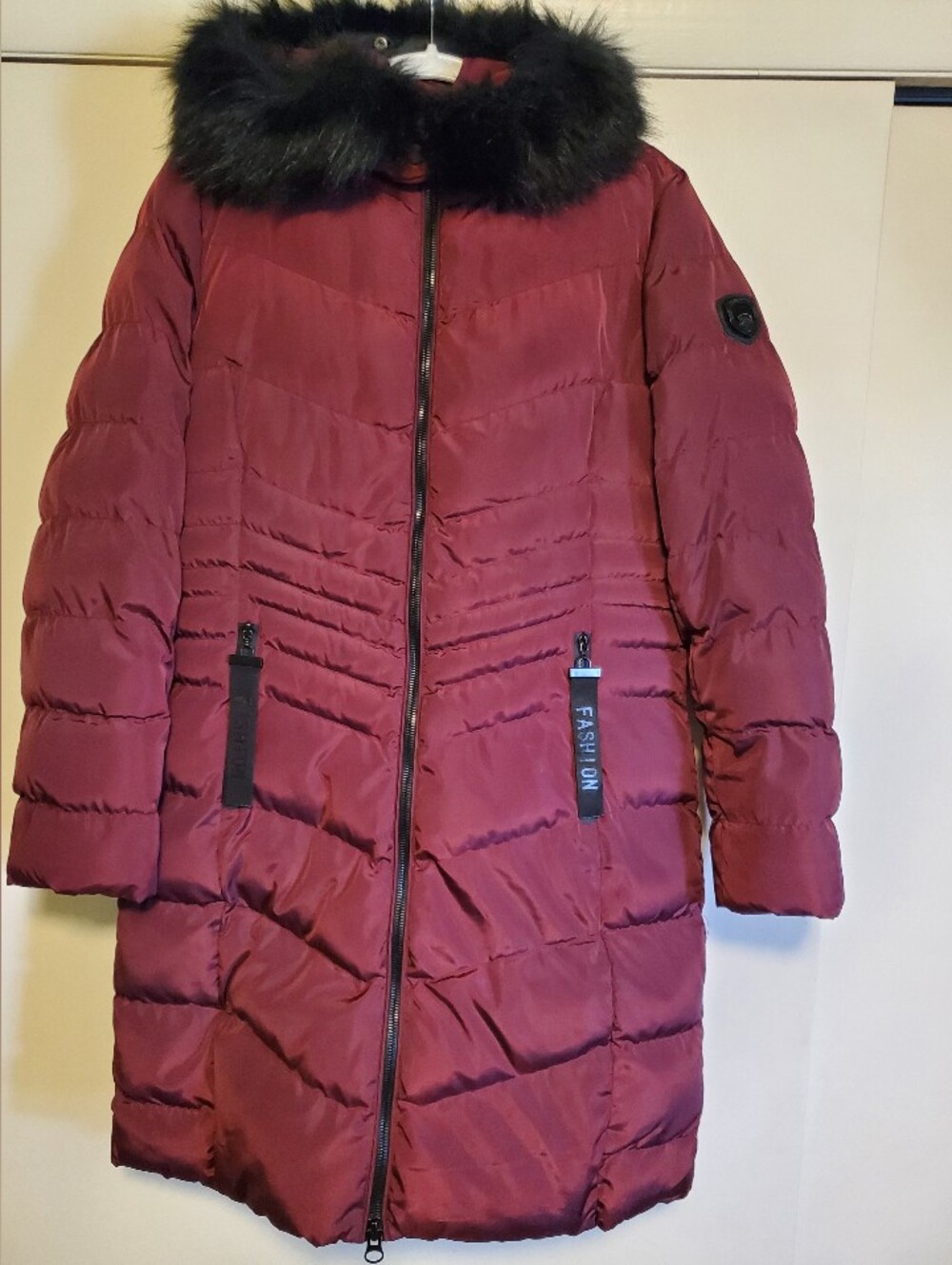 Women's Burgundy Puffer Coat by ELORA By The Whole Shebang sz M